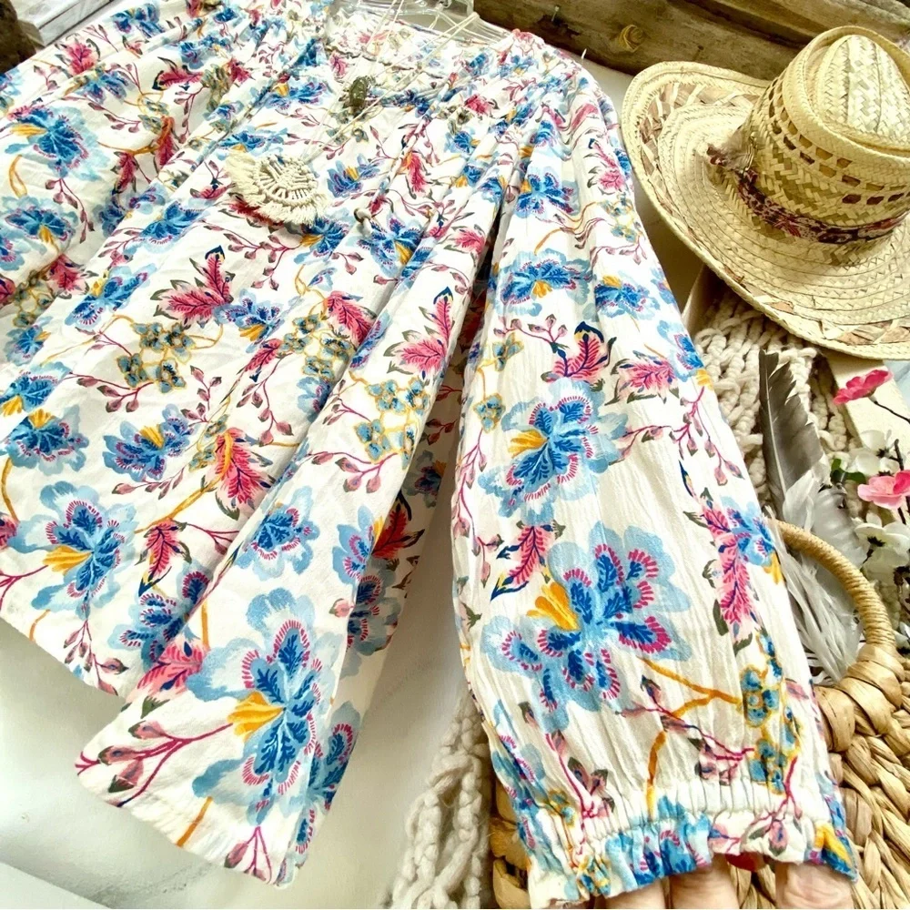 Sweet prairie floral boho blouse w cottage core/folk/peasant vibe - Picture 3 of 12